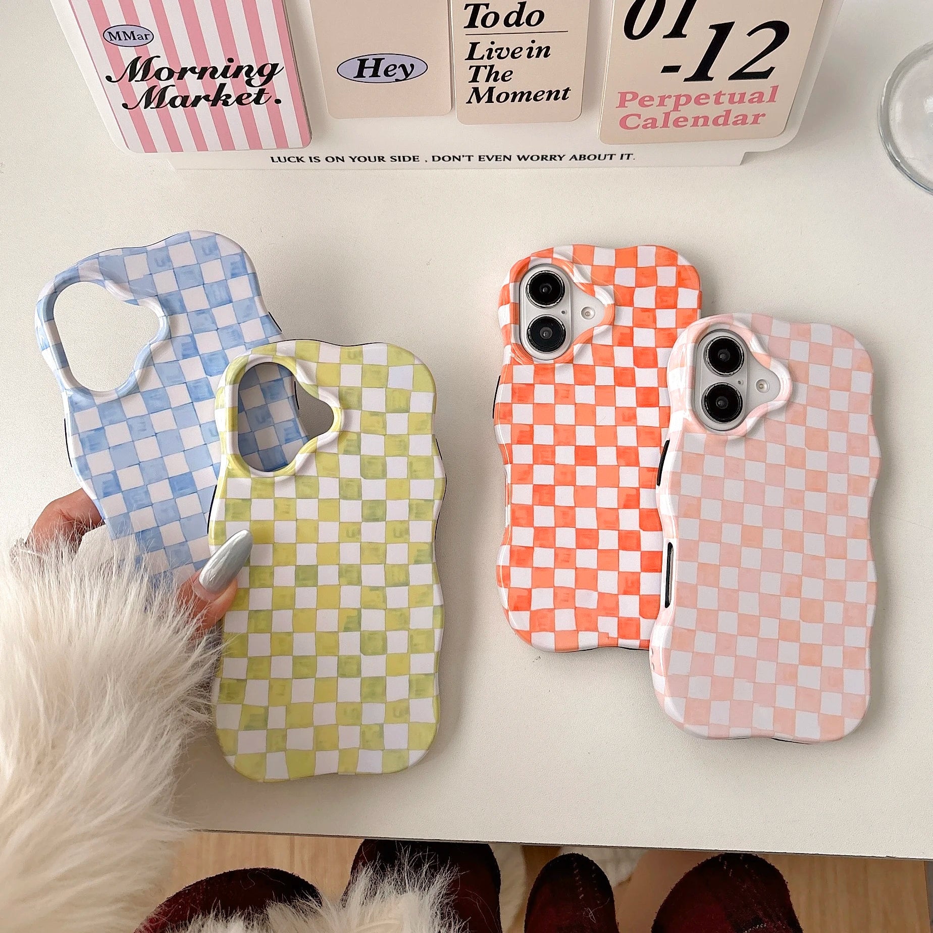 Coque de téléphone a carreaux